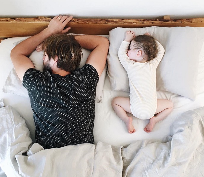 Δεν νιώθω ενοχές όταν κοιμάμαι με τα παιδιά μου - για όσο θέλουν κι εκείνα
