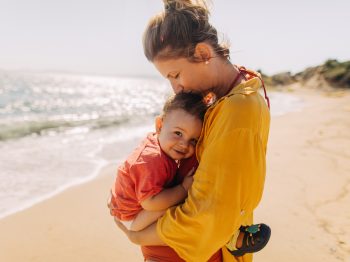11 μικρά πράγματα που μπορείτε να κάνετε με το παιδί σας το καλοκαίρι