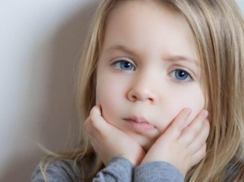3 οφέλη που αποκομίζουν τα παιδιά όταν τους απαντάμε "δεν ξέρω" (αν όντως δεν ξέρουμε)
