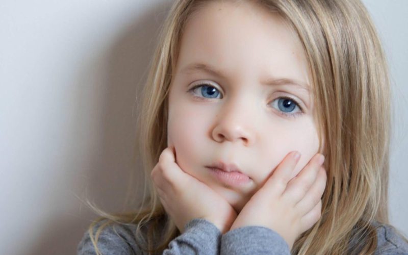 3 οφέλη που αποκομίζουν τα παιδιά όταν τους απαντάμε "δεν ξέρω" (αν όντως δεν ξέρουμε)