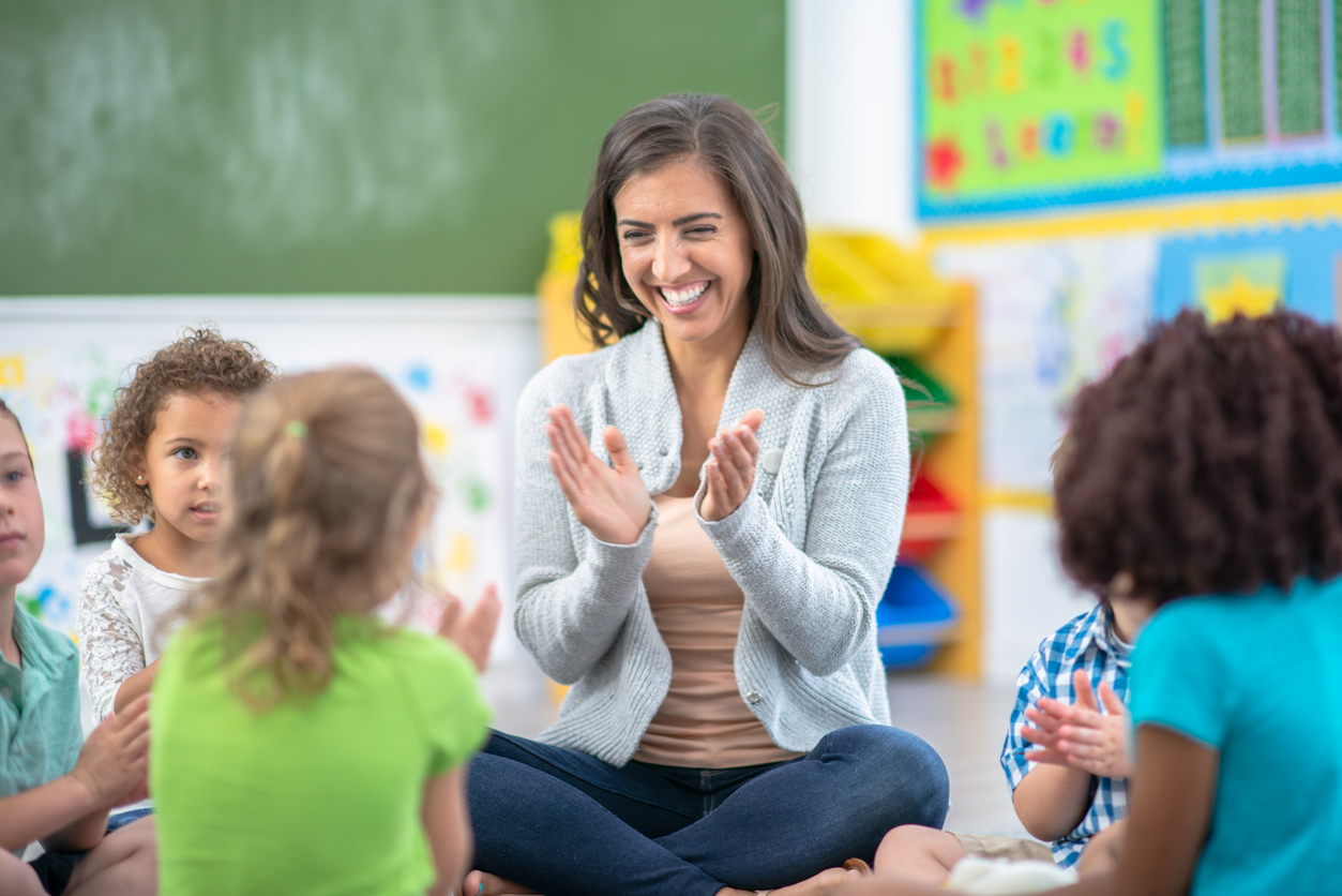 10 κλειδιά από τους δάσκαλους Montessori όταν το παιδί δεν θέλει να πάει σχολείο