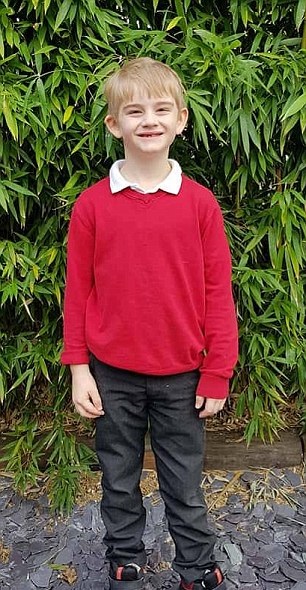 Ανάγκασαν μαθητή με αυτισμό να φοράει γιλέκο για να τον ξεχωρίζουν στο προαύλιο