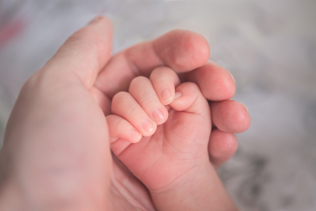 ΗΠΑ: Μωρό βρέθηκε με τεράστιο ιικό φορτίο και άγνωστη παραλλαγή του κορονοϊού