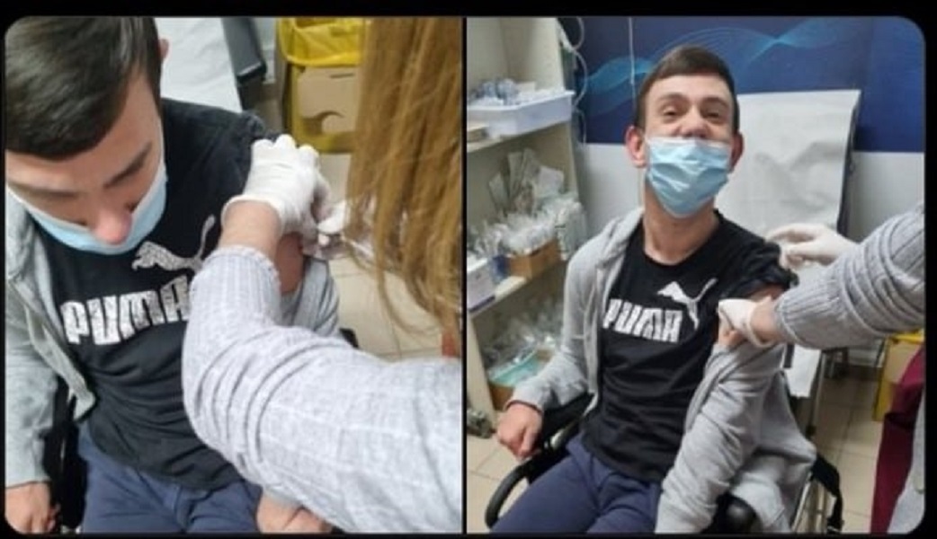 Αντι-εμβολιαστής επιτέθηκε με χυδαίο τρόπο σε γονιό ΑμεΑ για τον εμβολιασμό του γιου του