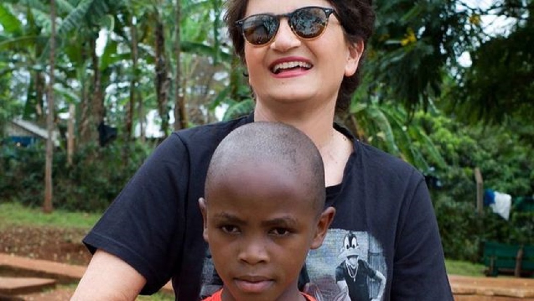 Άλκηστις Πρωτοψάλτη: «Υιοθέτησα ένα παιδί που μεγάλωνε στις φυλακές»