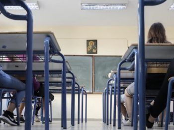 Πανελλήνιες: Μαθήτρια με κορονοϊό θα ξαναδώσει όλα τα μαθήματα τον Σεπτέμβριο