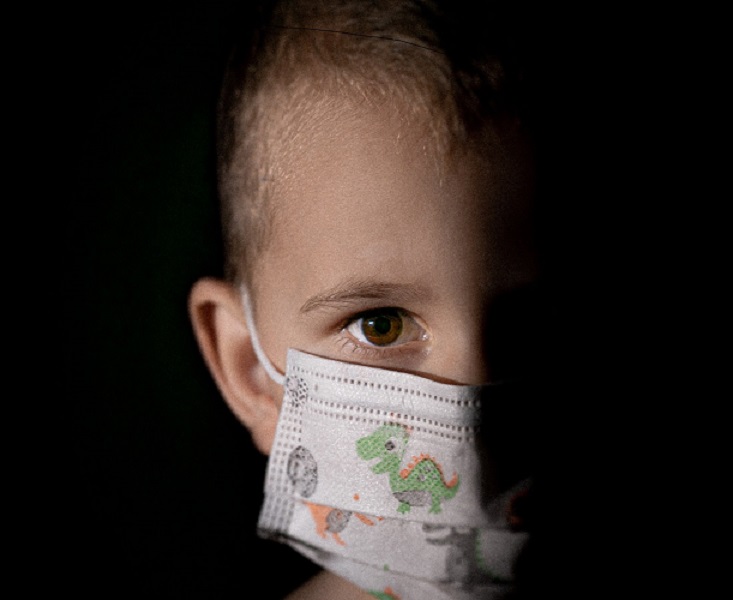 Σαρηγιάννης: Μέχρι τέλος του έτους το 44% των νέων κρουσμάτων θα είναι παιδιά - Οι ανεμβολίαστοι τα παίρνουν στο λαιμό τους