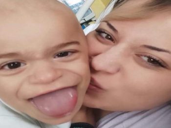 Ο μικρός Χρήστος Εφραίμ κέρδισε την πρώτη μάχη με τον καρκίνο