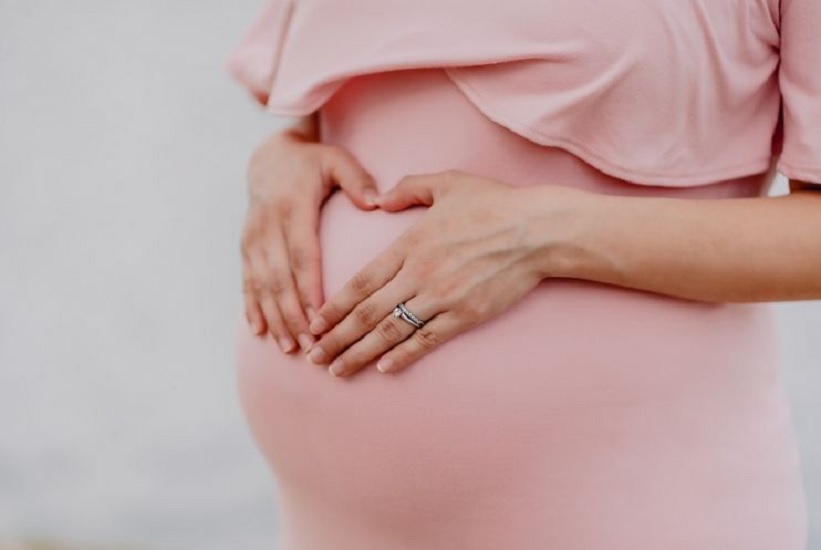 Θεσσαλονίκη: 38χρονη ανεμβολίαστη έγκυος πέθανε από κορωνοϊό
