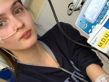 20χρονη με ανίατη ασθένεια, μηνύει τον γιατρό της μητέρας της που της επέτρεψε να γεννηθεί