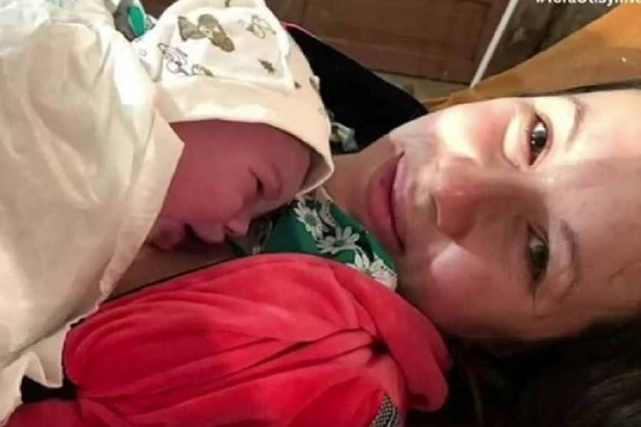 Κίεβο - 23χρονη γέννησε μέσα σε καταφύγιο την ώρα των βομβαρδισμών