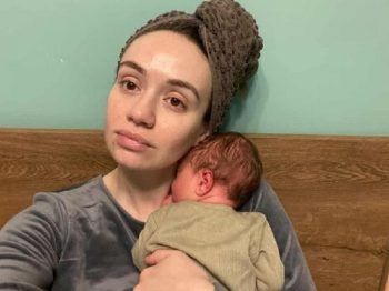 Ουκρανία: Η Βικτώρια γέννησε τον γιο της σε καταφύγιο -«Του είπα ότι είσαι νέος Ουκρανός»