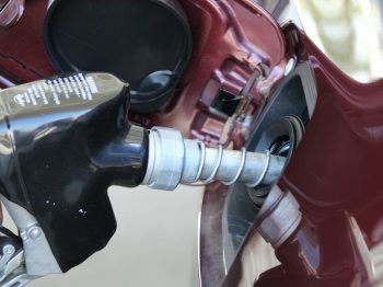Fuel pass: Άνοιξε η πλατφόρμα για την επιδότηση καυσίμων - Ποια ΑΦΜ κάνουν αίτηση σήμερα