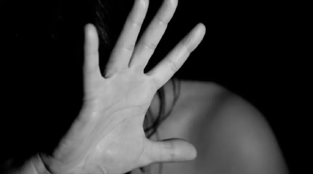 Ενδοοικογενειακή βία: 6.000 περιστατικά εντός 2022