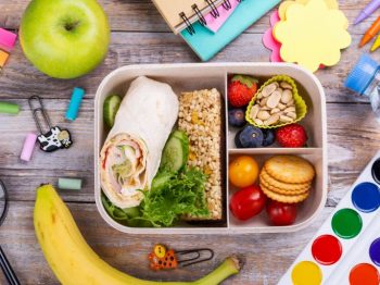 Σνακ στο σχολείο: 13 ιδέες και 3 συνταγές για το κολατσιό των παιδιών