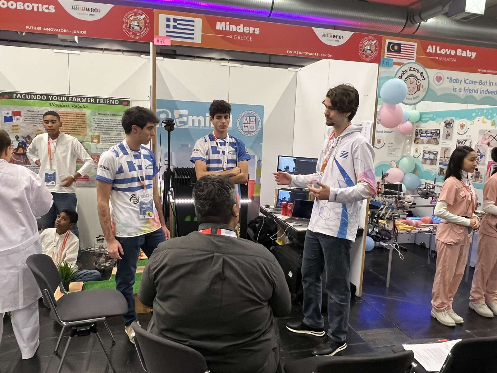 H Μαθητική Ομάδα Minders της Εκπαιδευτικής Αναγέννησης κατέκτησε το Start Up Award στην Παγκόσμια Ολυμπιάδα Εκπαιδευτικής Ρομποτικής WRO