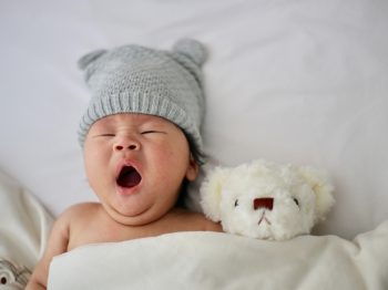 Ύπνος και νεογέννητα: 6 συνηθισμένα λάθη που κάνουν οι νέοι γονείς