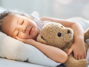 Πόσες ώρες ύπνου χρειάζεται ένα παιδί στο νηπιαγωγείο;