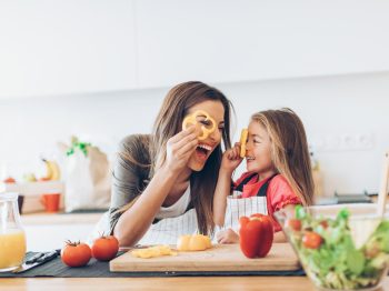 4 φράσεις που δεν χρησιμοποιούν ποτέ οι γονείς των παιδιών που τρώνε υγιεινά