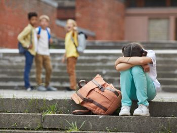 Bullying: Πώς μπορούμε οι γονείς να προστατεύσουμε τα παιδιά;