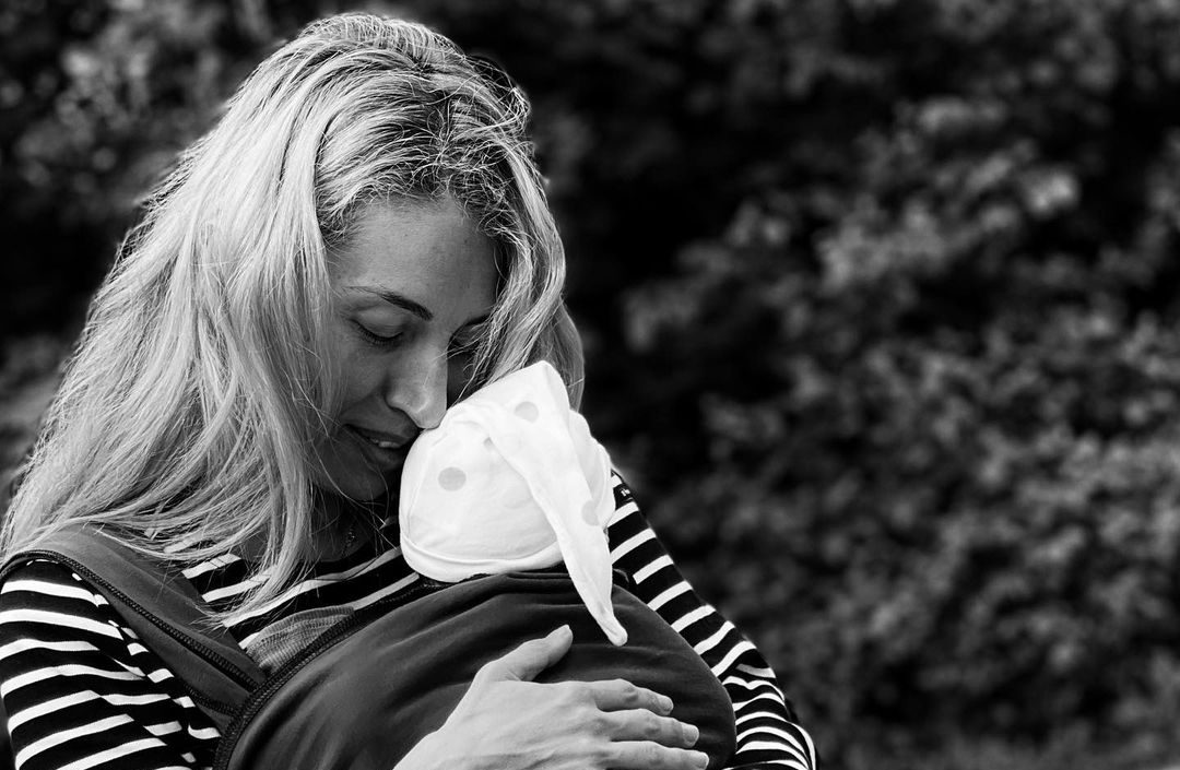 "Πέρασα πάρα πολύ δύσκολη εγκυμοσύνη, νοσηλεύτηκα τέσσερις φορές...": Η Μαρία Ηλιάκη μίλησε για τις δυσκολίες που αντιμετώπισε κατά τη διάρκεια της εγκυμοσύνης της