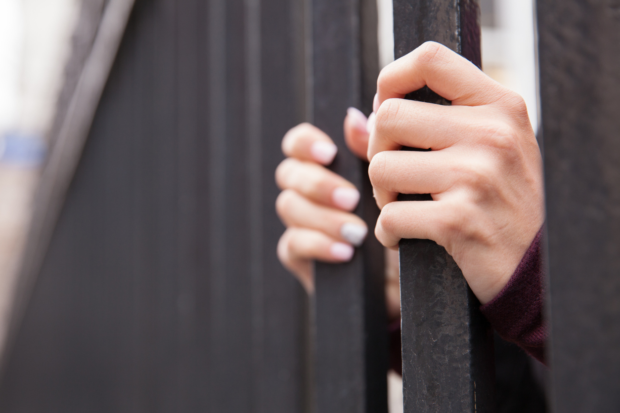 Δικαίωση για την Αυστραλή "Μήδεια": Αποφυλακίζεται 20 χρόνια μετά την καταδίκη της για τη δολοφονία των 4 παιδιών της