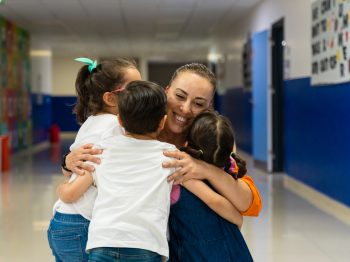 Όσα δεν γνωρίζαμε για τους δασκάλους: Εκπαιδευτικοί μοιράζονται τα μυστικά που δεν λένε στους γονείς