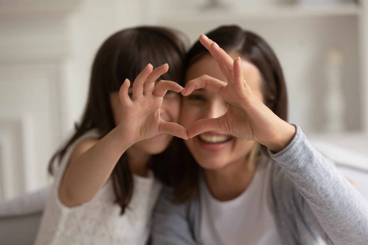 Η ευγνωμοσύνη φέρνει ευτυχία: Πώς μπορούμε να την καλλιεργήσουμε στα παιδιά μας;