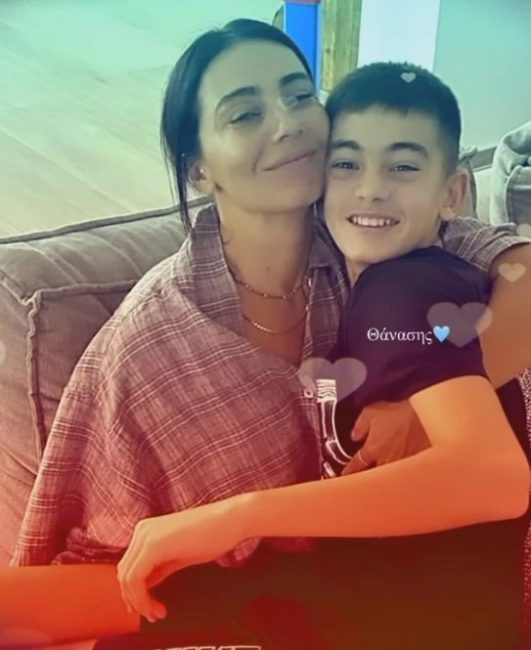 Θανάσης Σπανούλης: Η φωτογραφία της Ολυμπίας Χοψονίδου με τον 14χρονο γιο της