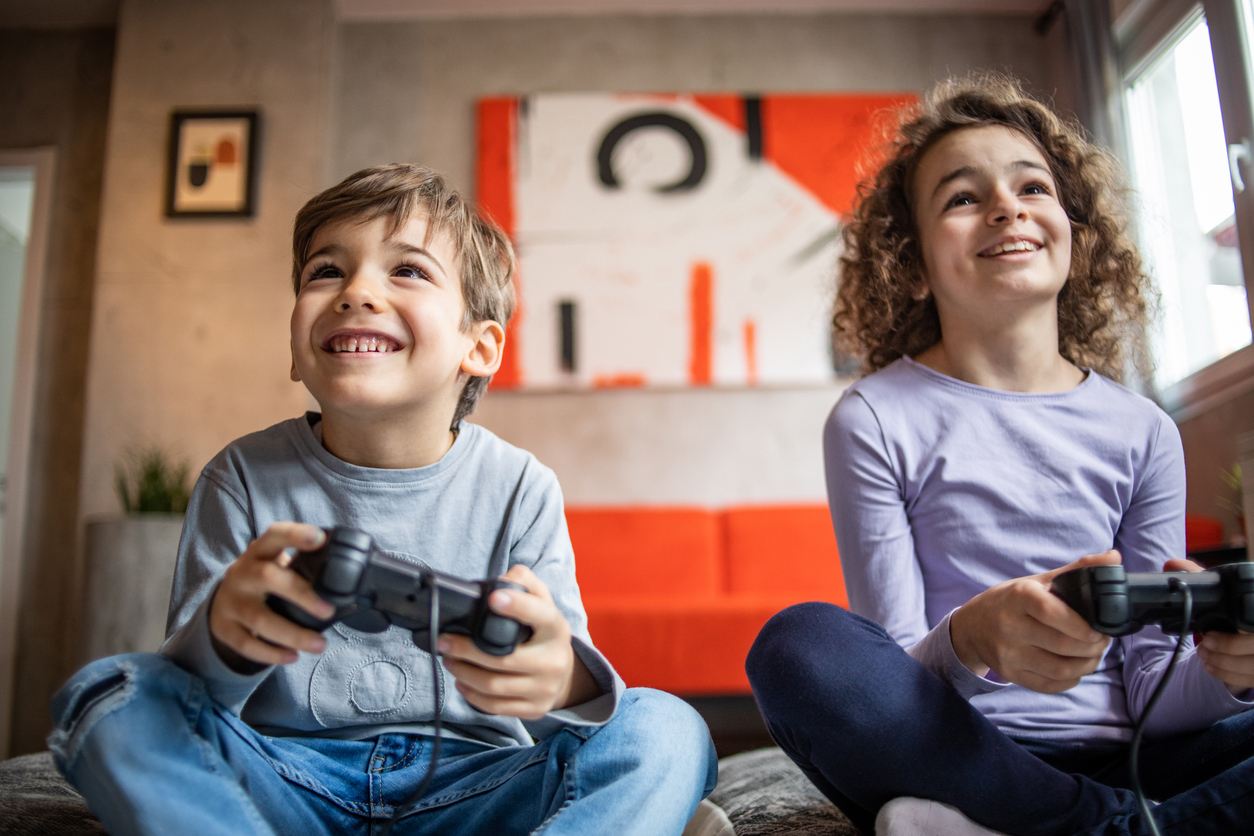 Γιατί τα video games είναι πιο διασκεδαστικά για τα παιδιά από το διάβασμα;