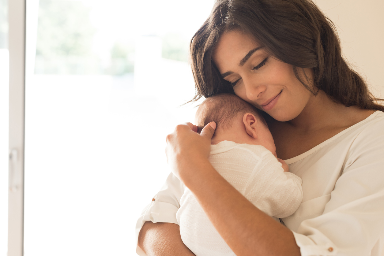 Τι ισχύει για το ειδικό επίδομα μητρότητας και το επίδομα γέννησης