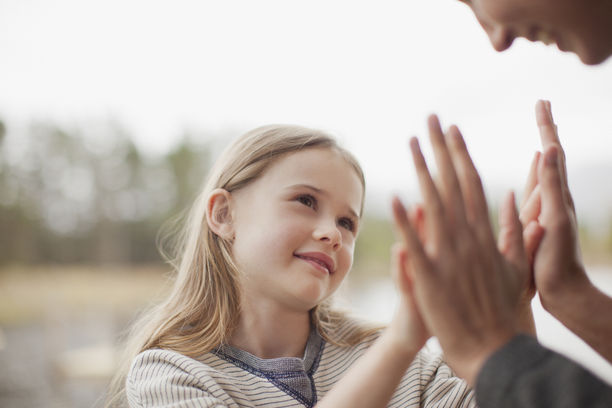 5 κοπλιμέντα που τα παιδιά θέλουν να ακούν από τους γονείς τους