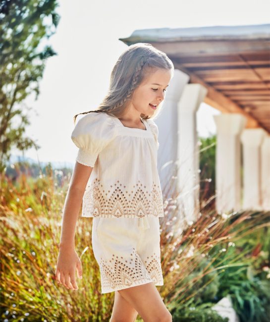 Άνετα και ποιοτικά ρούχα για τα παιδιά από τη Mayoral: Ανακάλυψε την πιο fashionable συλλογή για την Άνοιξη-Καλοκαίρι 2024