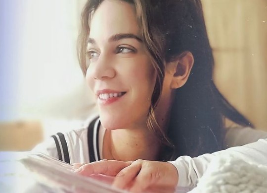 Κατερίνα Στικούδη: Η τρυφερή φωτογραφία την ώρα που θηλάζει τον νεογέννητο γιο της