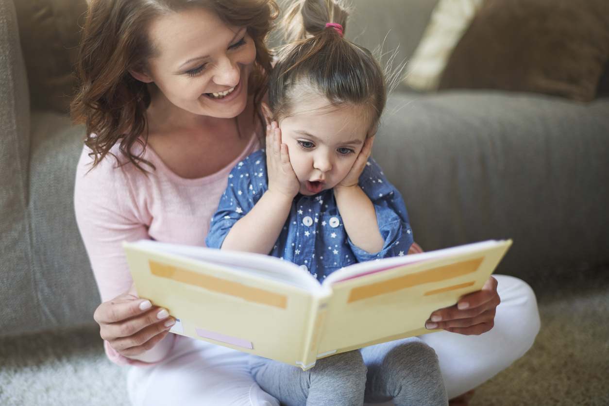 Παγκόσμια Ημέρα Παιδικού Βιβλίου: Βιβλία που αγαπάμε να διαβάζουμε μαζί με τα παιδιά