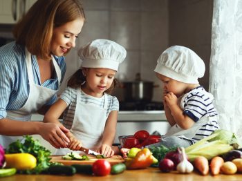 Βρήκα το μυστικό για να μαγειρεύω καθημερινά νόστιμα και υγιεινά φαγητά για τα παιδιά