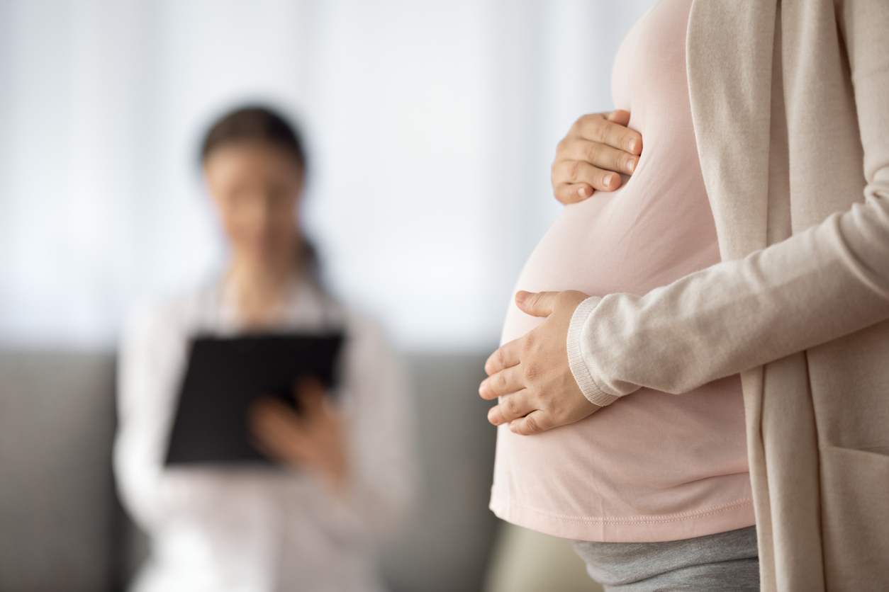 Βατικανό: «Η παρένθετη μητρότητα πρέπει να μετατραπεί σε οικουμενικό αδίκημα»