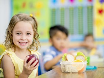 Εθνική Επιτροπή Διατροφής: Οι αλλαγές στα τρόφιμα που πωλούνται στα κυλικεία των σχολείων